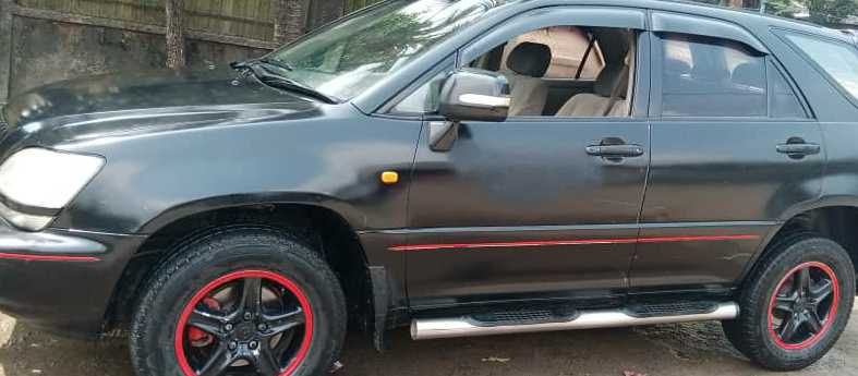 Toyota Harrier 2006 Immatriculée