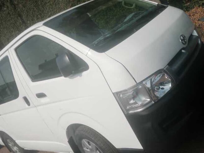 Toyota Hiace 2010 Immatriculée