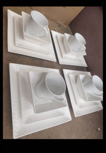 Service de 16 pieces