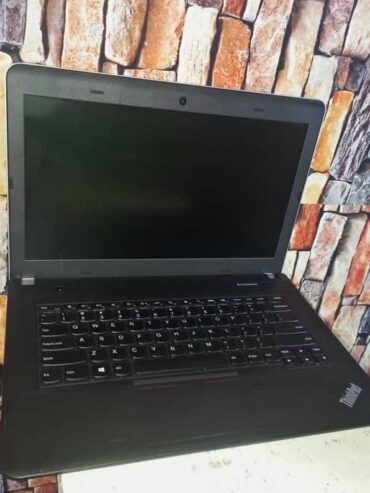 Laptop lenovo corei3