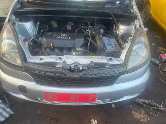 TOYOTA YARIS VERSO