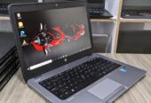 HP ELITEBOOK 840 G1 ultra slim et légère Intel core i5 1 Gb dédié AMD Radeon GDDR5