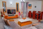 Appartement 𝗺𝗲𝘂𝗯𝗹é 𝗛𝗮𝘂𝘁 𝐬𝐭𝐚𝐧𝐝𝐢𝐧𝐠 à la brigade d’Odza,