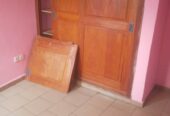 Appartement avec parking forage à Emana. 2 chambres 2 douches