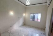 Appartement Haut standing avec clim eau chaude gardien à Mimboman. 2 chambres 3 douches.