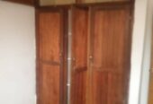 Appartement à Nsimeyong. 2 chambres 1 douche.
