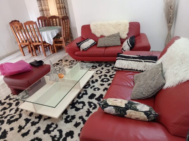 Appartement Meublé à louer à Ahala avec voiture pour les déplacements offerte