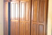 Appartement à Tamtam Biyem Assi. 2 chambres 1 douche.