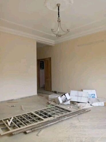 Appartement neuf avec gardien parking forage à Essos. 2 chambres 2 douches