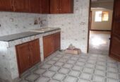 Appartements et studios haut standing à Odza B10, avec clim, eau chaude parking gardien, forage, magasin. 3 chambres 2douches..