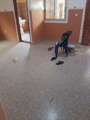Appartement neuf avec parking forage à Odza. 3 chambres 2 douches