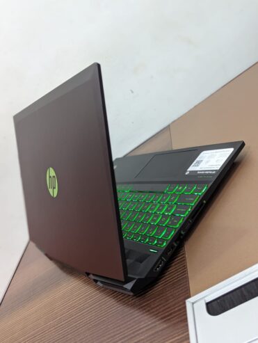 Ordinateur Portable Gaming HP PAVILION 15 AVEC 4GB DE CARTE GRAPHIQUE DÉDIÉE NVIDIA GEFORCE RTX 3050