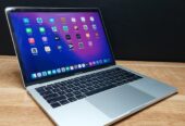 MACBOOCK PRO 2017