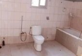 Appartement individuel avec parking baignoire à Odza auberge bleue. 3 chambres 3 douches..