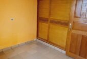 Bel Appartement individuel avec parking forage à Nkozoa. 2 chambres 1 douche
