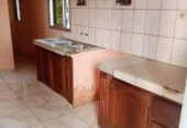 Appartement individuel avec parking baignoire à Odza auberge bleue. 3 chambres 3 douches..