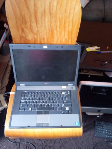 DELL i5 ( 40 000 FCFA)