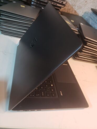 HP ZBOOK core i7 7ème 512GB SSD 8GB Ram