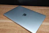 MACBOOCK PRO 2017