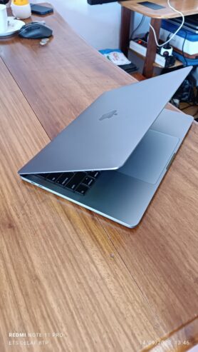 MacBook pro 2020 13,3 » Touch bar