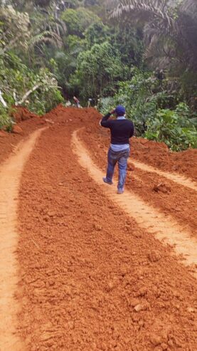 Terrain futuriste à mbankomo