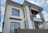 Duplex à vendre à Douala quartier Yassa