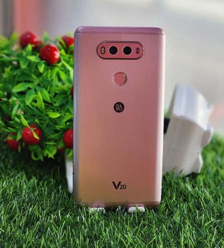 LG V20