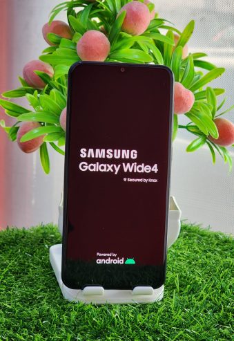 Samsung Galaxy wide 4