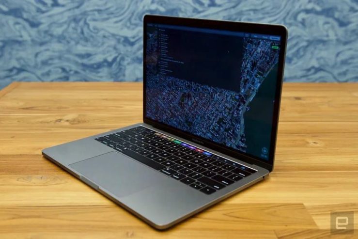 ⓘ *MacBook Pro 13 RETINA 2019