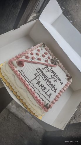 Gâteau de mariage et d anniversaire