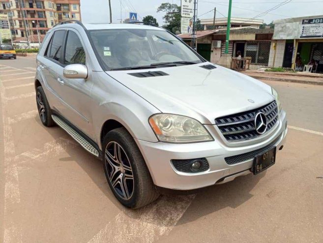 Mercedes ml 4 Matic 350 2008 occasion Europe automatique essence climatisé moteur v6 4×4 a vendre Yaoundé