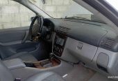 Mercedes ml 320 automatique essence climatisé à vendre douala