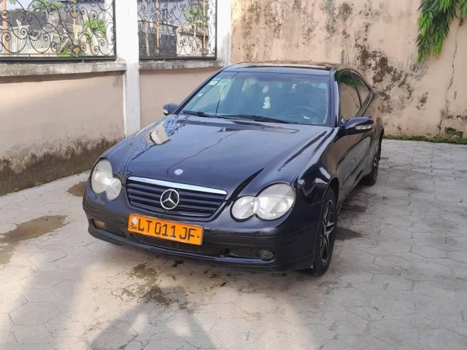 Mercedes C230