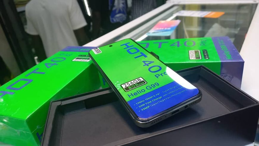 Infinix hot 40 pro 256giga/16